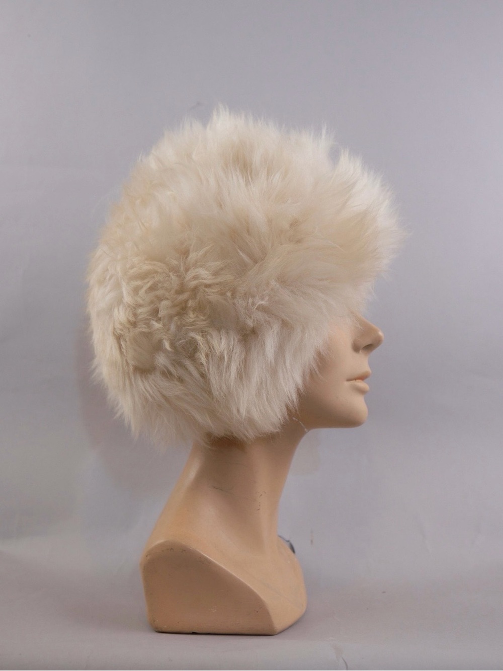 Tuscon Lamb Fur Hat Made In Italy